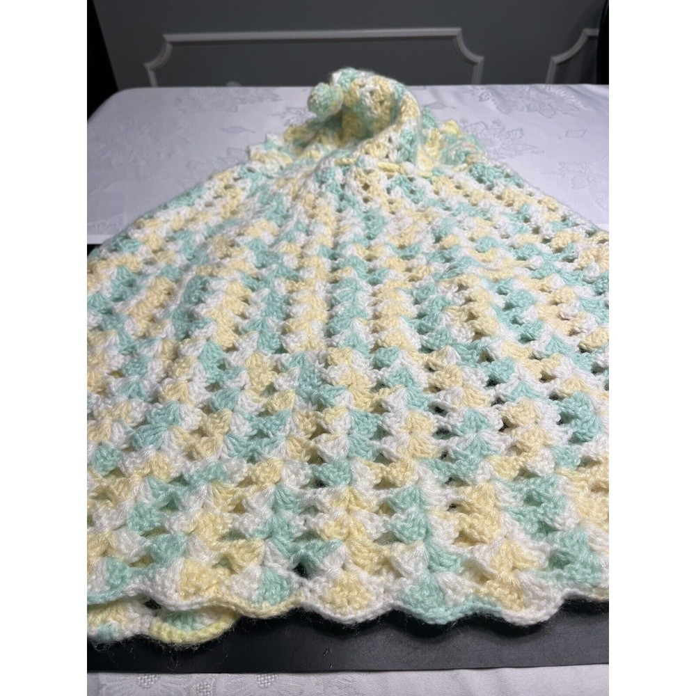Handmade Crocheted Baby Hooded Cape Poncho Blanket Wrap - Picture 9 of 13